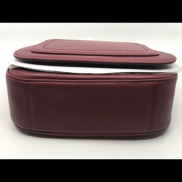 Marc Jacobs Empire City Messenger Bag Dark Red - Picture 3 of 9